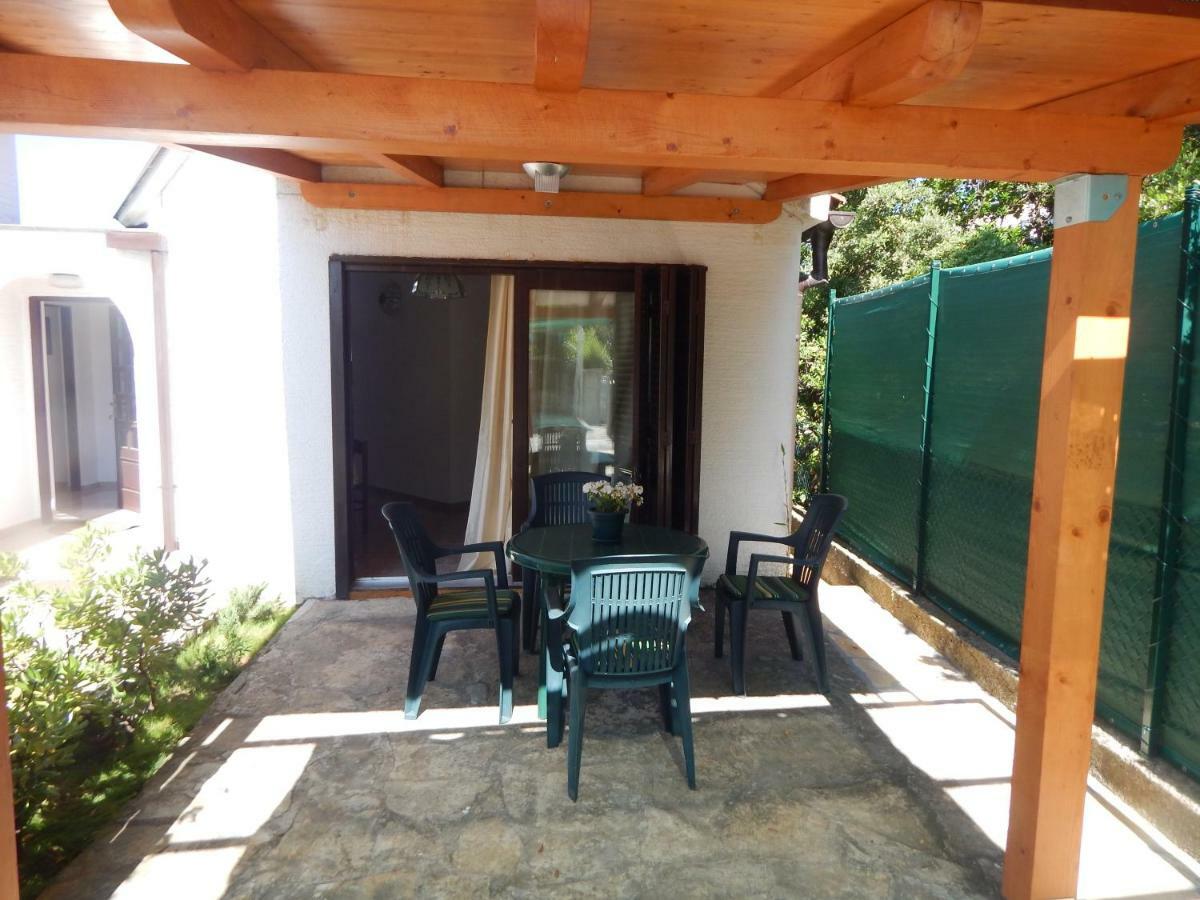 Apartman Duje Petrčane Extérieur photo